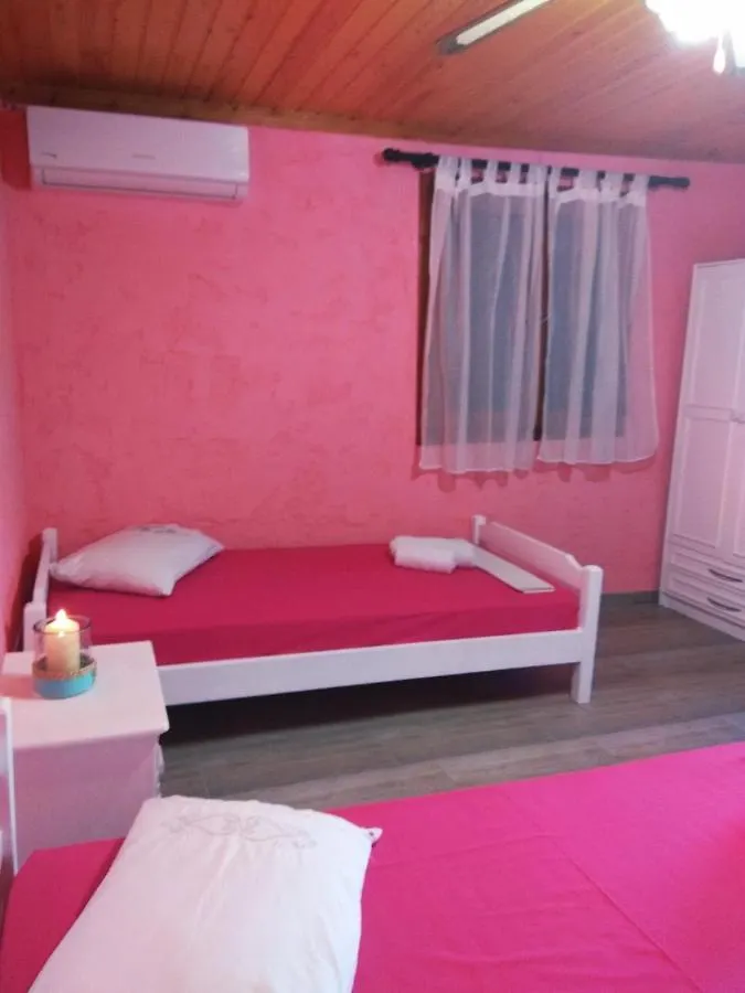 Farma Giannis Apartment Sarti 0*,  Grecia